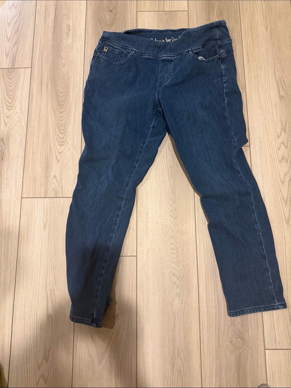 Rock & Republic Navy Straight Leg Jeans
